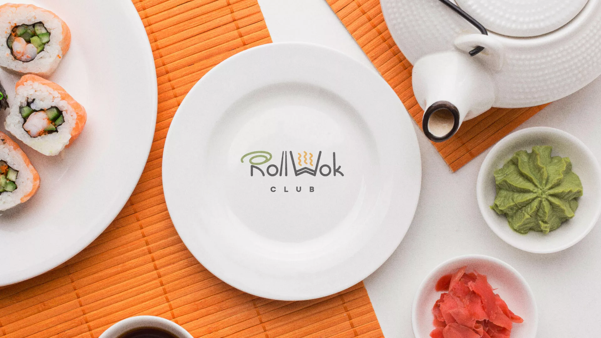 Разработка логотипа и фирменного стиля в Судогде для суши-бара «Roll Wok Club» Разработка логотипа и фирменного стиля в Судогде для суши-бара «Roll Wok Club»